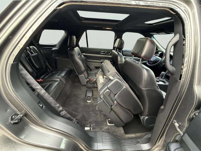 2017 Ford Explorer Sport 4WD - 23002117 - 29