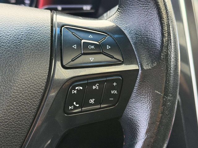 2017 Ford Explorer Sport 4WD - 23002117 - 39