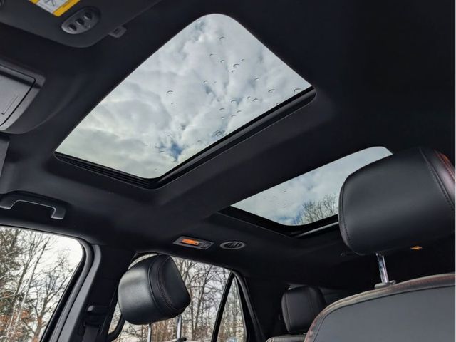 2017 Ford Explorer Sport 4WD - 22985758 - 17