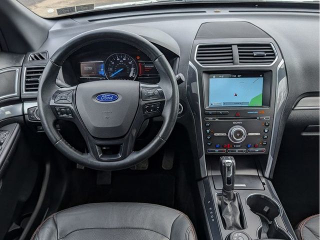2017 Ford Explorer Sport 4WD - 22985758 - 24