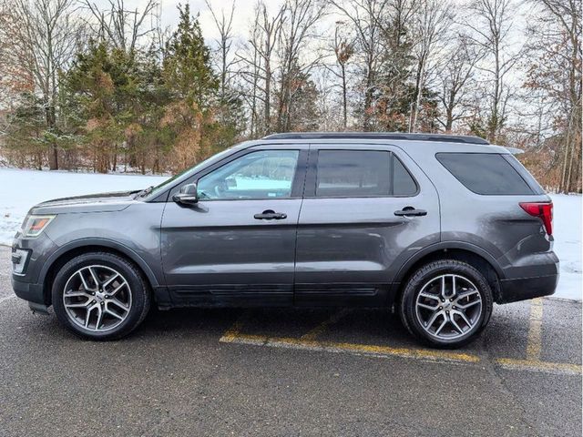 2017 Ford Explorer Sport 4WD - 22985758 - 8