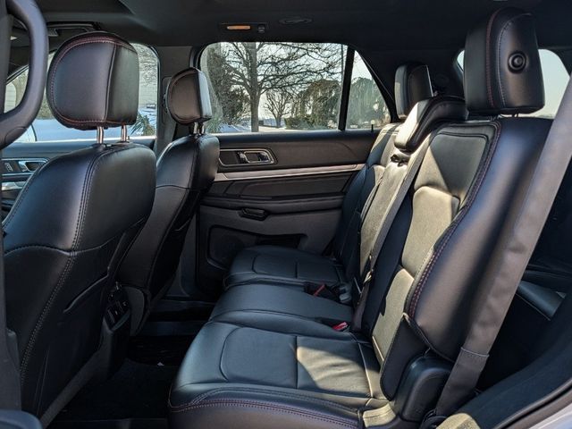 2017 Ford Explorer Sport 4WD - 22975786 - 13
