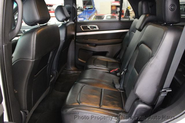2017 Ford Explorer XLT 4WD - 23007795 - 24