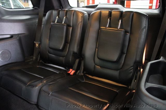 2017 Ford Explorer XLT 4WD - 23007795 - 25