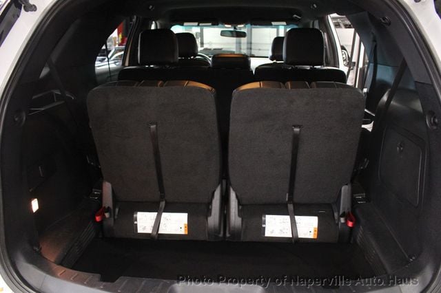 2017 Ford Explorer XLT 4WD - 23007795 - 26
