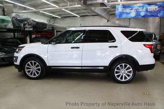 2017 Ford Explorer XLT 4WD - 23007795 - 2