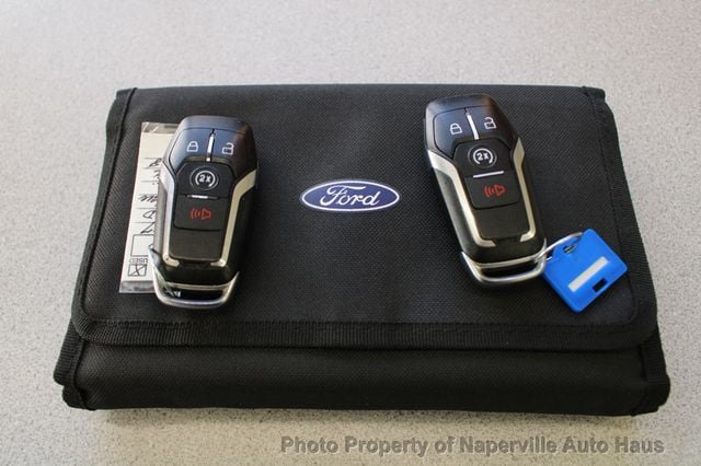 2017 Ford Explorer XLT 4WD - 23007795 - 33