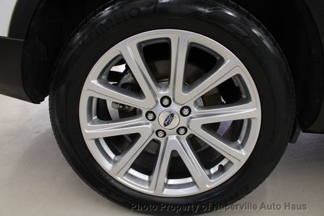 2017 Ford Explorer XLT 4WD - 23007795 - 35