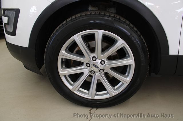 2017 Ford Explorer XLT 4WD - 23007795 - 37