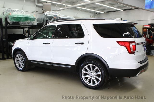 2017 Ford Explorer XLT 4WD - 23007795 - 3