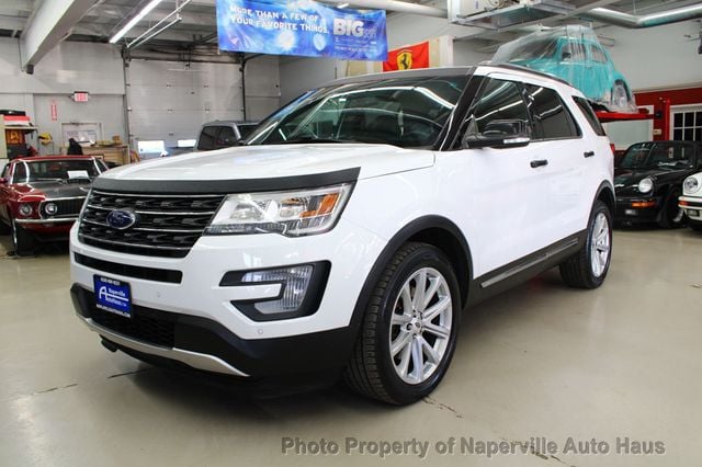 2017 Ford Explorer XLT 4WD - 23007795 - 40
