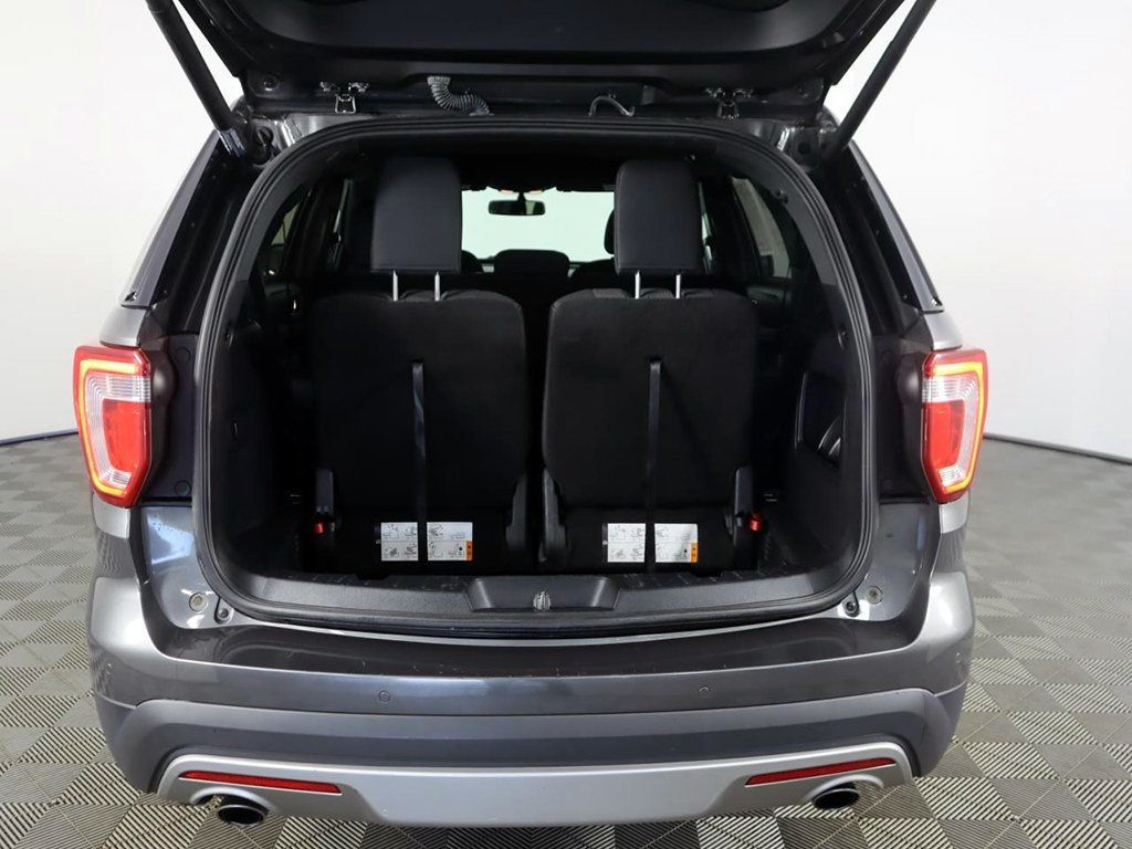 17 Used Ford Explorer Xlt 4wd At North Coast Auto Mall Serving Akron Oh Iid