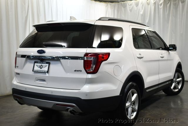 2017 Ford Explorer XLT 4WD - 22963435 - 9