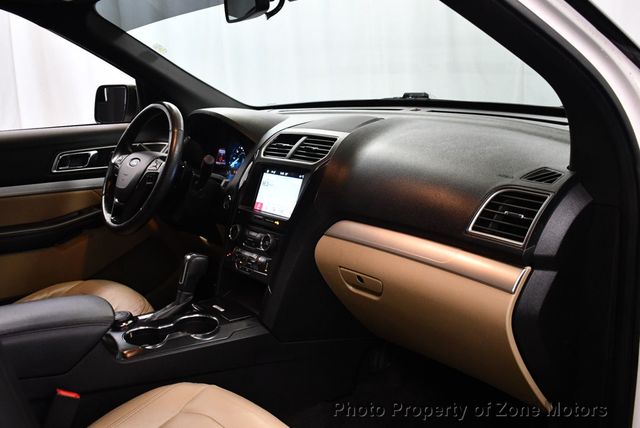 2017 Ford Explorer XLT 4WD - 22963435 - 11