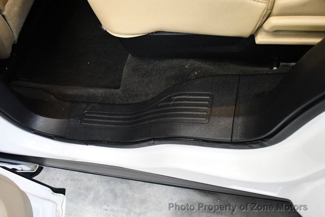 2017 Ford Explorer XLT 4WD - 22963435 - 22