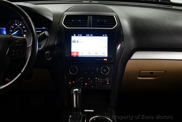 2017 Ford Explorer XLT 4WD - 22963435 - 23