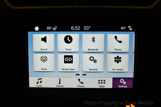 2017 Ford Explorer XLT 4WD - 22963435 - 40