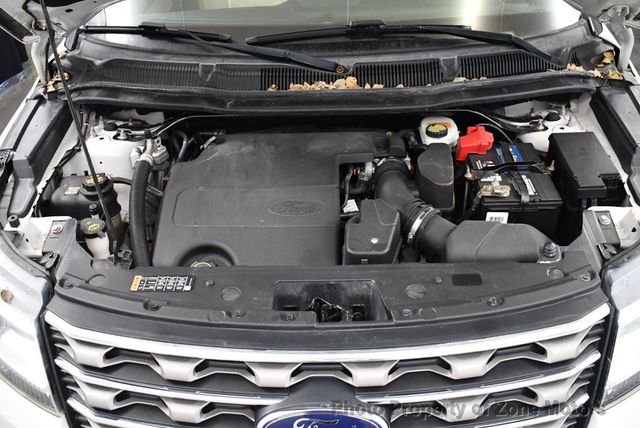 2017 Ford Explorer XLT 4WD - 22963435 - 44