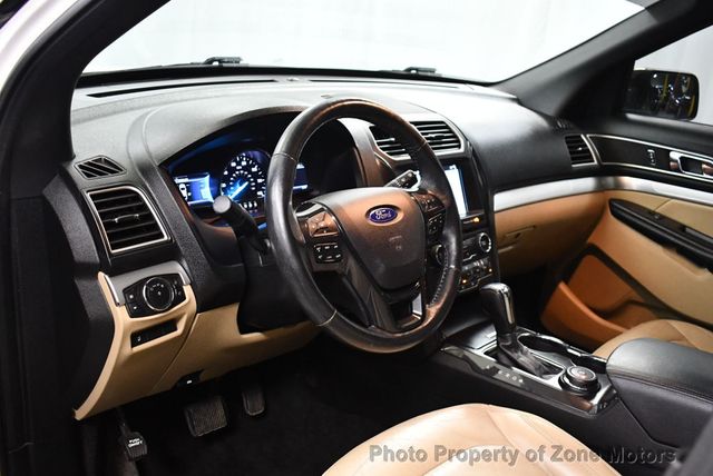 2017 Ford Explorer XLT 4WD - 22963435 - 5