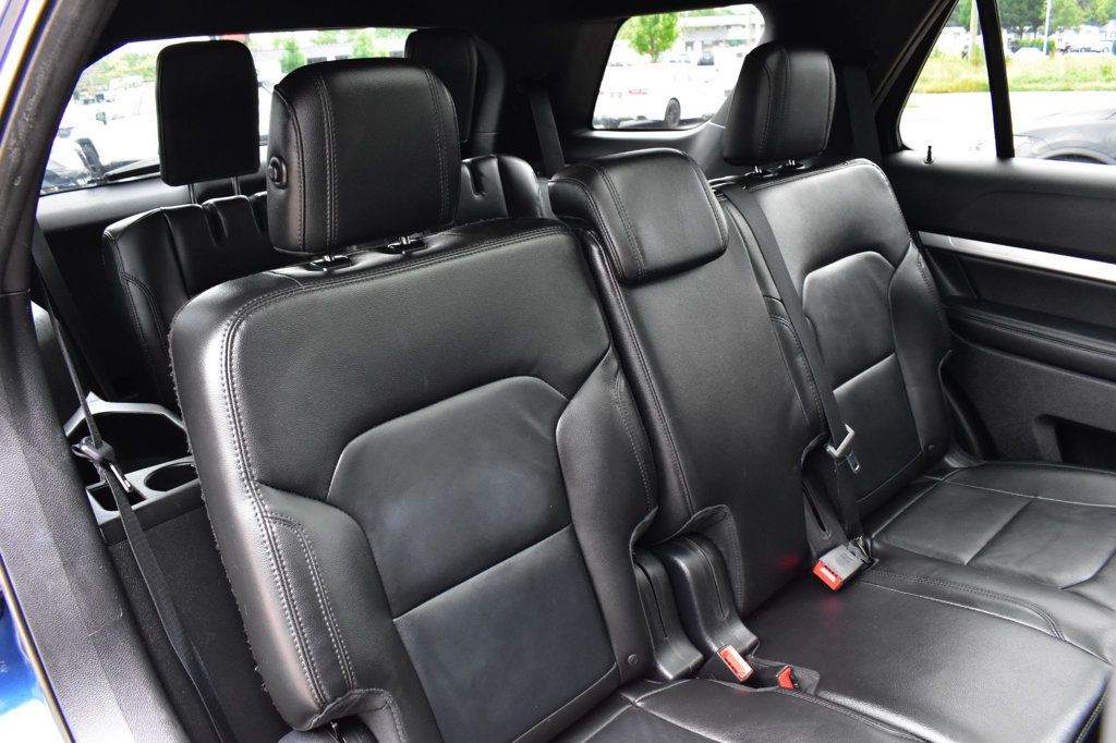 2017 Ford Explorer XLT 4WD - 22922392 - 24