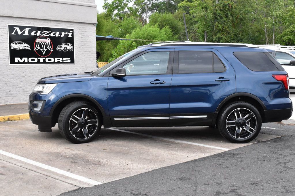 2017 Ford Explorer XLT 4WD - 22922392 - 2