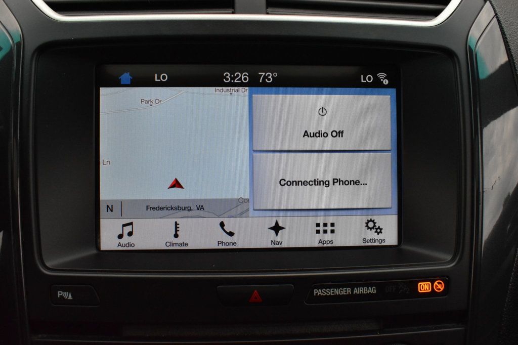 2017 Ford Explorer XLT 4WD - 22922392 - 36