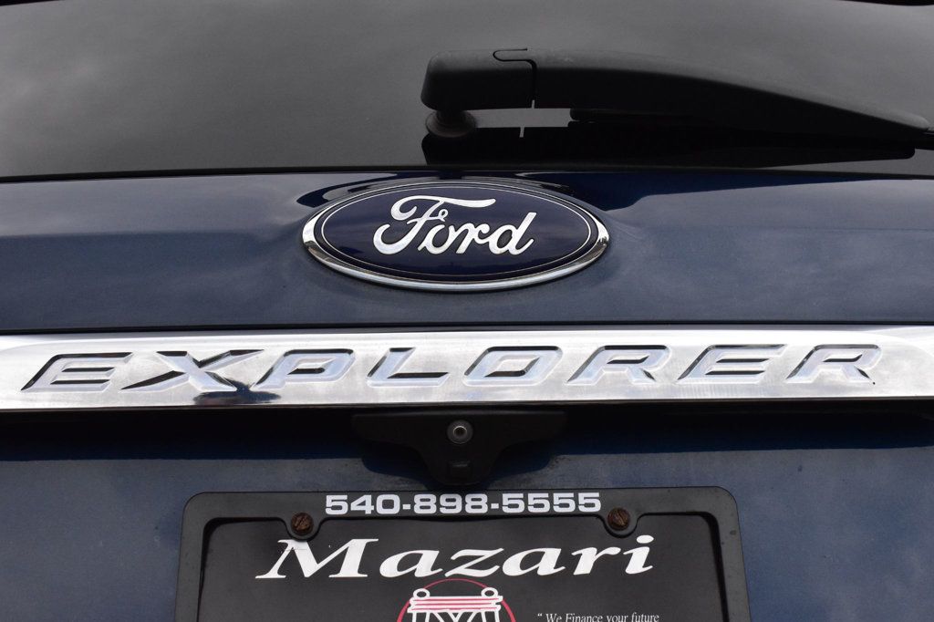 2017 Ford Explorer XLT 4WD - 22922392 - 57