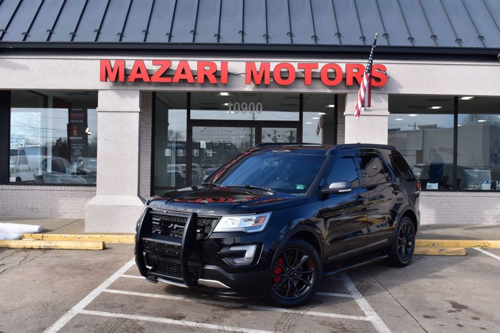 2017 Ford Explorer XLT 4WD - 22983843 - 1