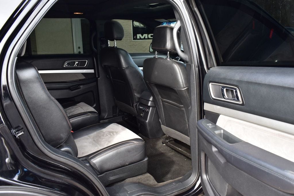 2017 Ford Explorer XLT 4WD - 22983843 - 21