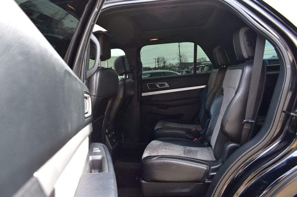 2017 Ford Explorer XLT 4WD - 22983843 - 22