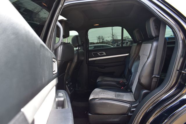 2017 Ford Explorer XLT 4WD - 22983843 - 22