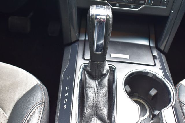 2017 Ford Explorer XLT 4WD - 22983843 - 34