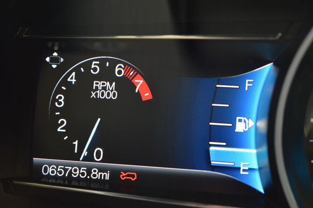 2017 Ford Explorer XLT 4WD - 22983843 - 42