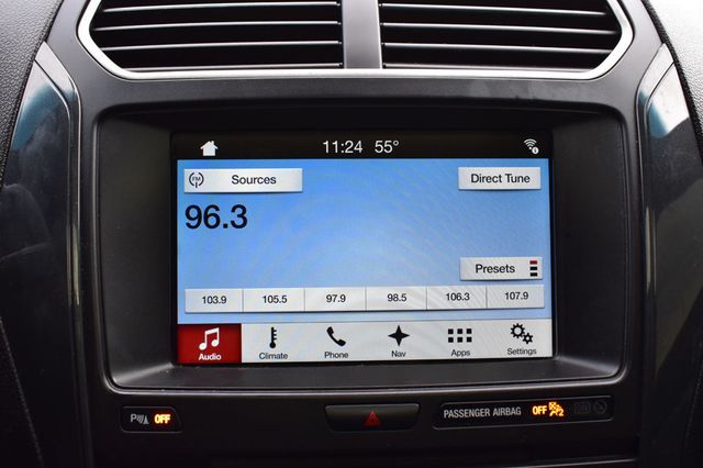 2017 Ford Explorer XLT 4WD - 22983843 - 46