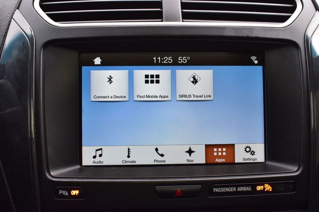 2017 Ford Explorer XLT 4WD - 22983843 - 50