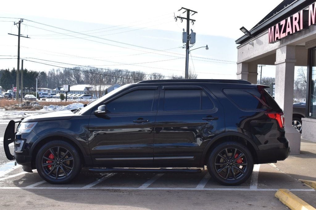 2017 Ford Explorer XLT 4WD - 22983843 - 5