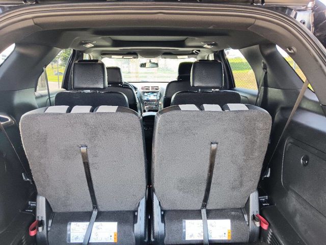 2017 Ford Explorer XLT 4WD - 22979246 - 6