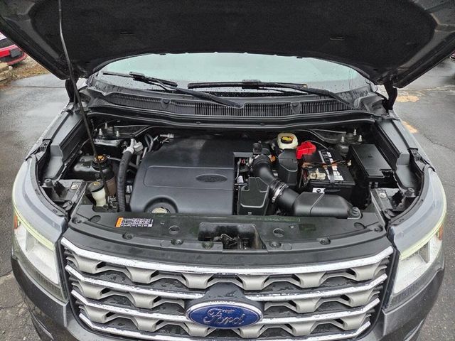 2017 Ford Explorer XLT 4WD - 23008036 - 7