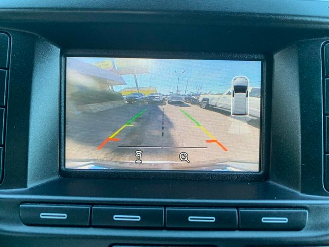 2017 Ford Explorer XLT 4WD - 22941516 - 10