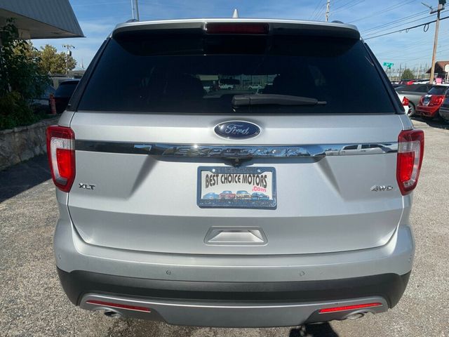 2017 Ford Explorer XLT 4WD - 22941516 - 19