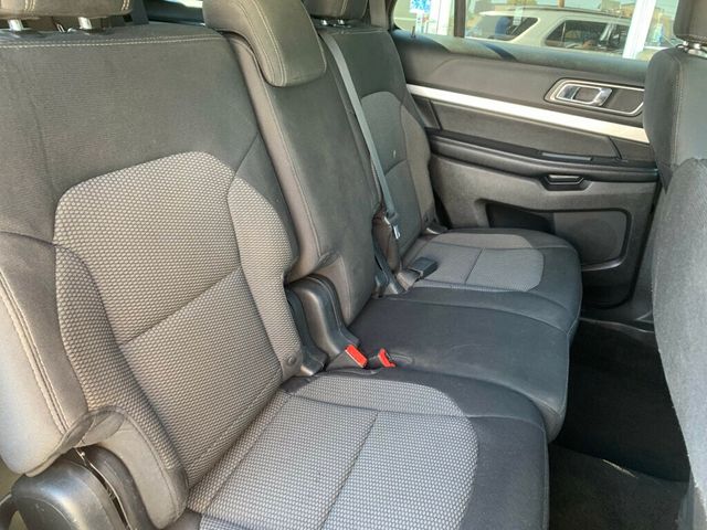 2017 Ford Explorer XLT 4WD - 22941516 - 25