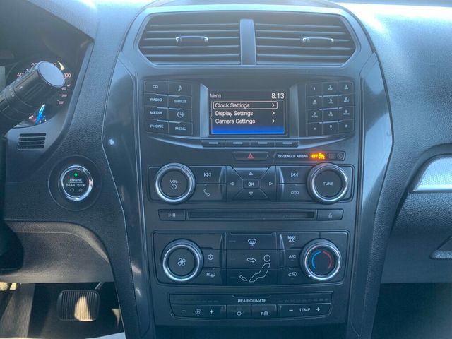 2017 Ford Explorer XLT 4WD - 22941516 - 8