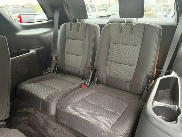 2017 Ford Explorer XLT 4WD - 23008181 - 10