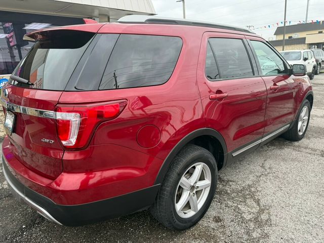 2017 Ford Explorer XLT 4WD - 23008181 - 14