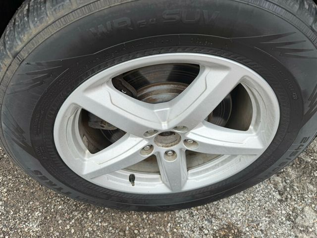 2017 Ford Explorer XLT 4WD - 23008181 - 15