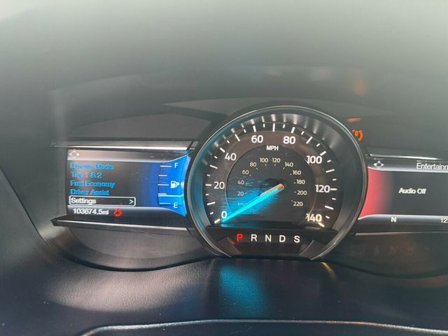 2017 Ford Explorer XLT 4WD - 23008181 - 21