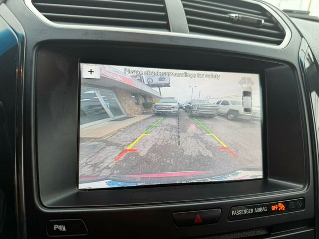 2017 Ford Explorer XLT 4WD - 23008181 - 25