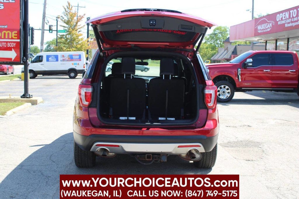 2017 Ford Explorer XLT 4WD - 22907542 - 11