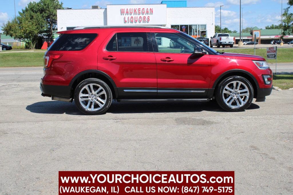 2017 Ford Explorer XLT 4WD - 22907542 - 3