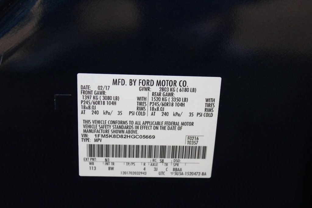 2017 Ford Explorer XLT 4WD - 22912355 - 28